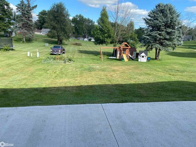 511 N Orchard St, Brooklyn, IA 52211 - photo 6