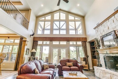 209 Bluff Creek Ct, Weatherford, TX 76087 - photo 6