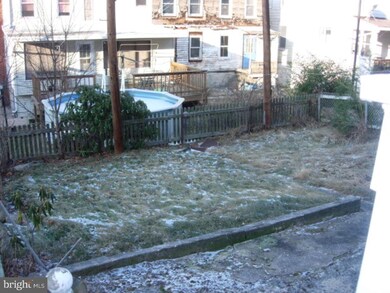 435 E Abbott St, Lansford, PA 18232 - photo 2