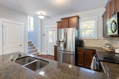 3829 Glenhaven Rd, Raleigh, NC 27606 - photo 4