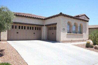 3 Car Garage