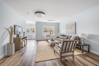 451 Essex St unit 2, Beverly, MA 01915 - photo 6