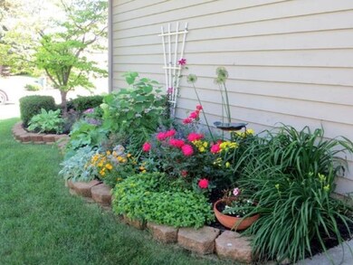 1794 Spring Meadow Graden II