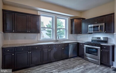 182 Walnut Ave, West Berlin, NJ 08091 - photo 4