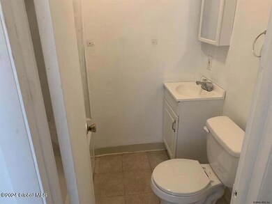 634 Western Ave unit 2 - 2nd FL, Albany, NY 12203 - photo 7