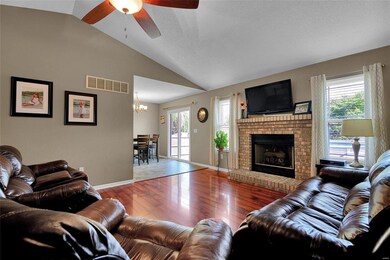 725 Copper Line Rd, Maryville, IL 62062 - photo 3