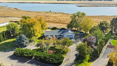 334 Tuttle Ln, Burbank, WA 99323 - photo 5