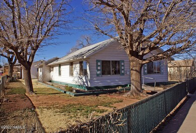 1117 N Park Dr, Winslow, AZ 86047 - photo 3