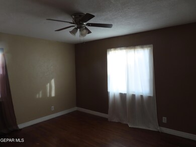 7709 Matamoros Dr, El Paso, TX 79915 - photo 2