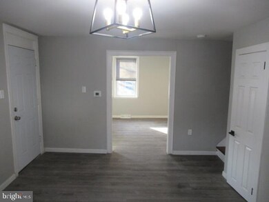 3064 Alabama Rd, Camden, NJ 08104 - photo 6