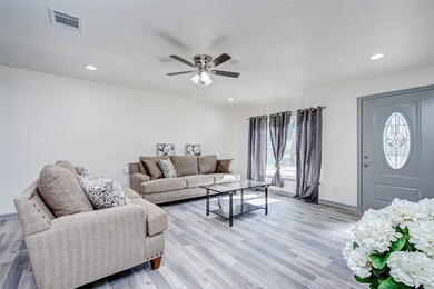 4805 Fitch St, Houston, TX 77016 - photo 4