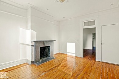 100 Newel St unit 4L, Brooklyn, NY 11222 - photo 4