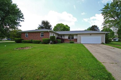 135 Marshall Rd, Circleville, OH 43113 - photo 3