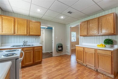 542 Cincinnati Ave, Xenia, OH 45385 - photo 6