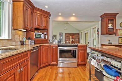 51 Orchard St, Millis, MA 02054 - photo 6