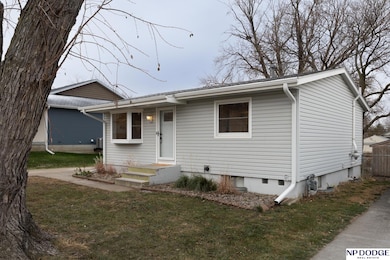 1125 Furnas Ave, Lincoln, NE 68521 - photo 3