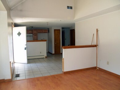 82 Ode Way unit 6, Manchester, NH 03103 - photo 4