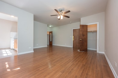 5511 N Kenmore Ave unit 204, Chicago, IL 60640 - photo 3