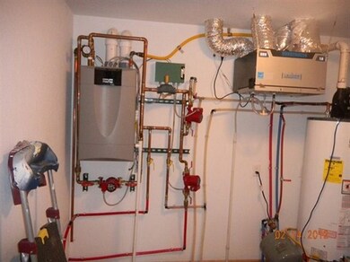 252 Erkkila Rd, Esko, MN 55733 - photo 5