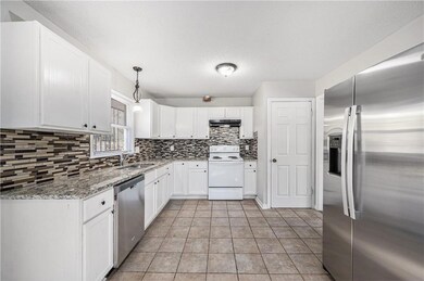 10214 Wheeling Ave, Kansas City, MO 64134 - photo 3