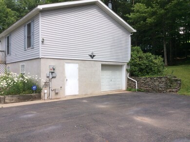 13 Hidden Brook Rd, Honesdale, PA 18431 - photo 6