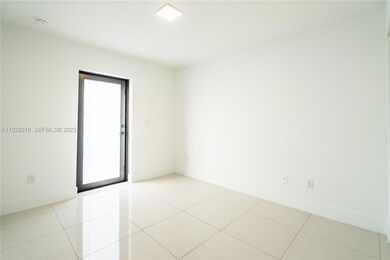 1985 Bay Dr unit 113, Miami Beach, FL 33141 - photo 7