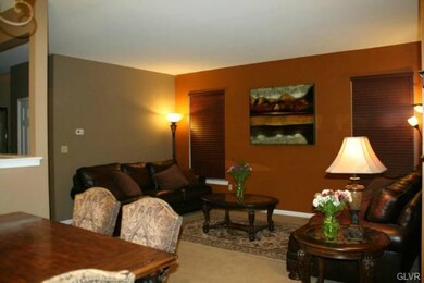 5243 Spring Ridge Dr E, Macungie, PA 18062 - photo 5