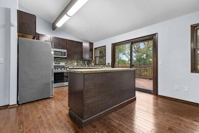 7709 N Gate Rd, Roscoe, IL 61073 - photo 7