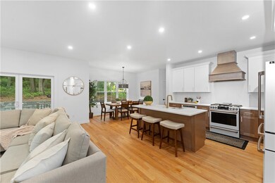 980 Newport Ave, Attleboro, MA 02703 - photo 3