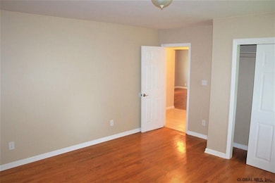 12 Morton St, Schenectady, NY 12306 - photo 6