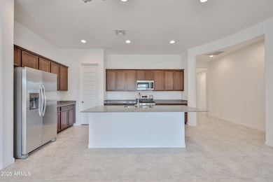 25074 N 75th Ln, Peoria, AZ 85383 - photo 2