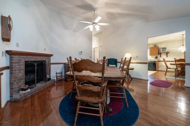 1960 Kennedy Drive 4