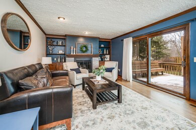 6358_Torrington_Road_02