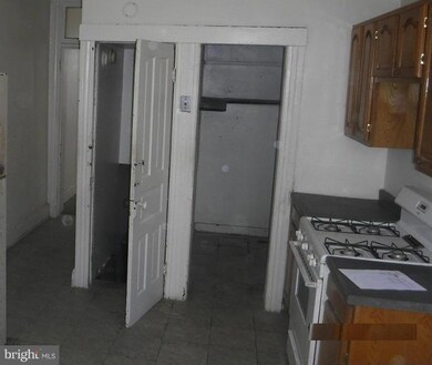 2108 N Longwood St, Baltimore, MD 21216 - photo 5