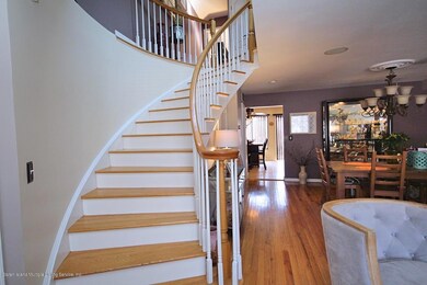 110 Herrick Ave, Staten Island, NY 10309 - photo 3