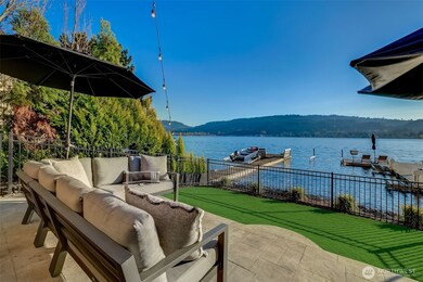 4013 E Lake Sammamish Shore Ln SE, Sammamish, WA 98075 - photo 3