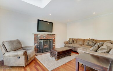 Warm Cozy Family Room!
