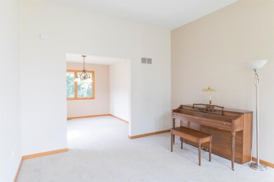 2313 Chestnut Crescent, Saline, MI 48176 - photo 5