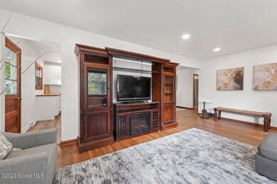 31 Hillcrest Rd, Latham, NY 12110 - photo 7