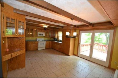 867 Collegeville Rd, Collegeville, PA 19426 - photo 5