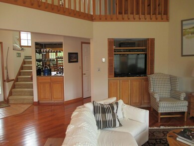 2211 Oak Hill Dr, Canadensis, PA 18325 - photo 3