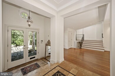 7711 Brookville Rd, Chevy Chase, MD 20815 - photo 5