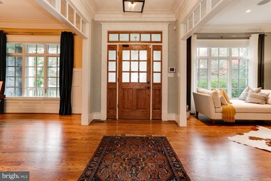 5708 Little Falls Rd, Arlington, VA 22207 - photo 2