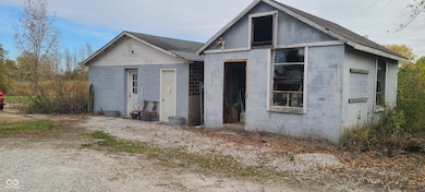 Clothing business barn and shed