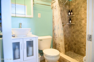 201 Henderson Blvd unit 1, Atlantic Beach, NC 28512 - photo 3