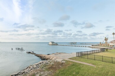 8002 Channelview Dr, Galveston, TX 77554 - photo 5