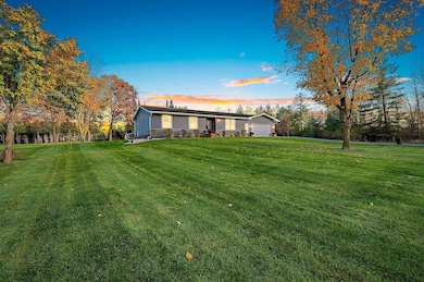 N2938 N 13th Rd, Coleman, WI 54112 - photo 4