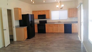 Open Kitchen