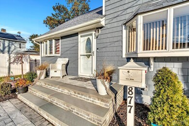 877 Pratt St, Rahway, NJ 07065 - photo 4