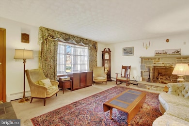 930 Hoffman Rd, Gettysburg, PA 17325 - photo 5